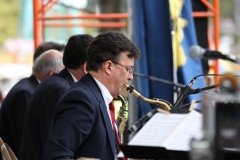 Chris Hildebrand on Tenor 1