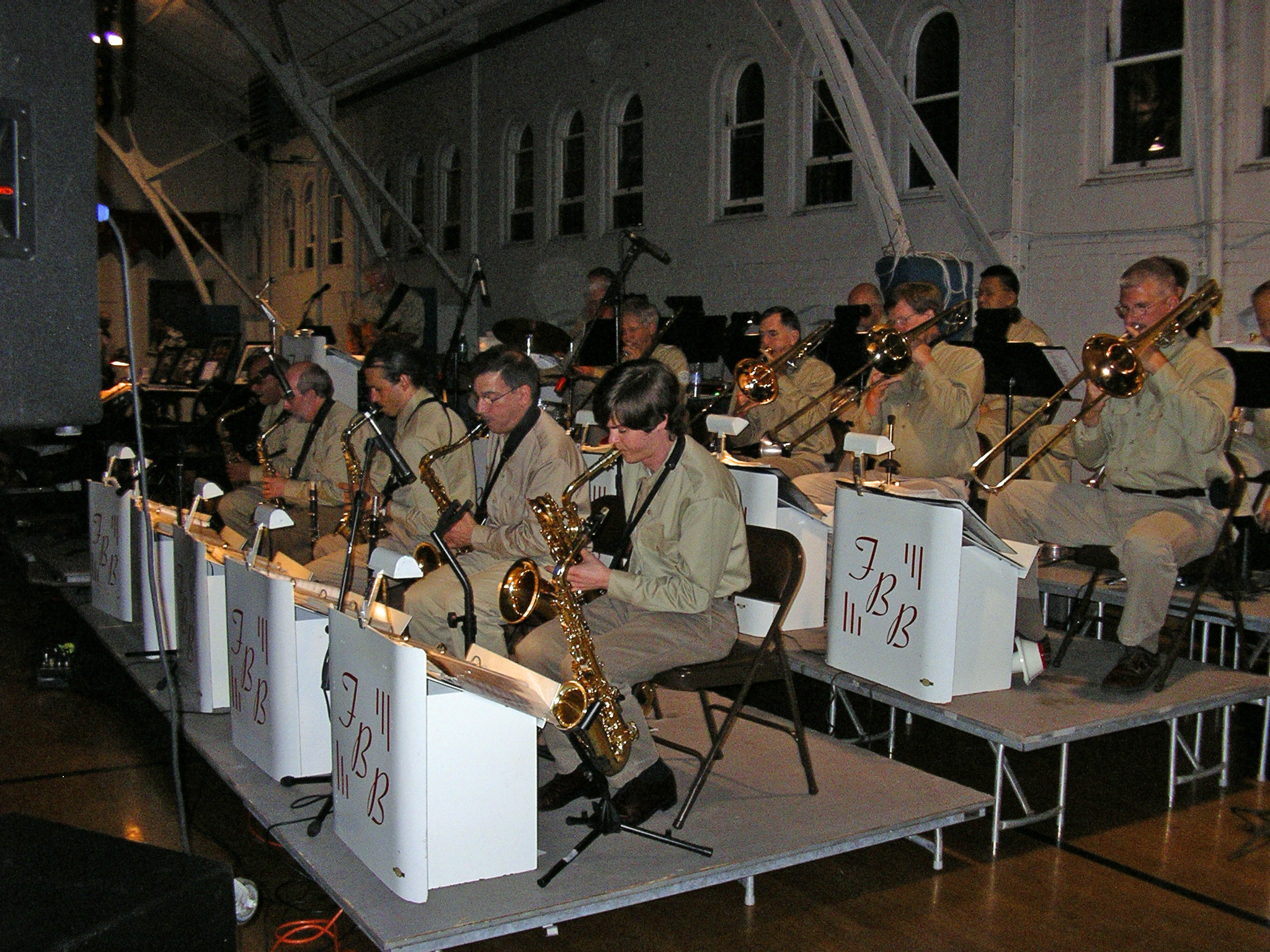 The AAFB Swinging on the Bandstandd